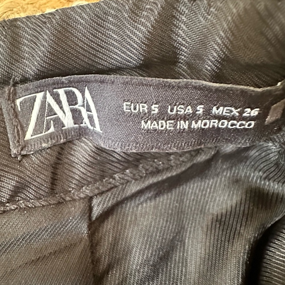 ZARA TWEED BOUCLE MINI SKIRT SIZE SMALL - Picture 3 of 3